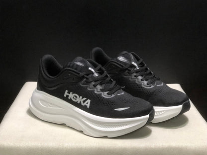 HOKA ONE ONE Bondi 9