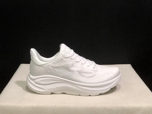 HOKA ONE ONE Clifton 10